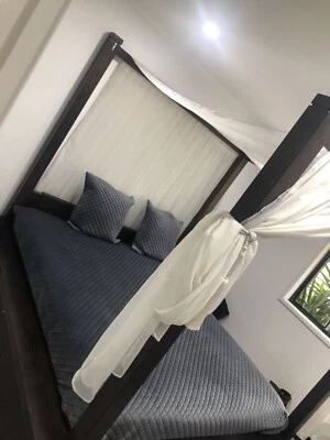 4post Solid Wood King Size Bedroom Set Beds Gumtree
