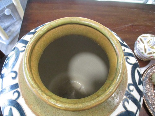 beautiful hand made large pottery vase 14 x 11 '' enameled paint unmarked - Picture 6 of 9
