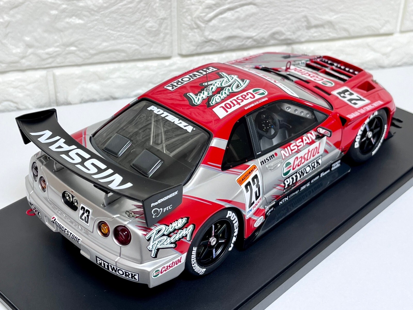 AUTOart JGTC 2002 CASTROL PITWORK Nissan Skyline GT-R 1/18 #23 