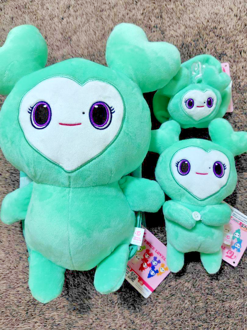 TWICE GIGO LOVELY MIVELY MINA Hug plush, backpack and