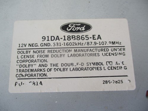 GENUINE FORD EA EB CLARION PU-9681A CASSETTE STEREO PLAYER 91DA-18B865-EA - Picture 2 of 12