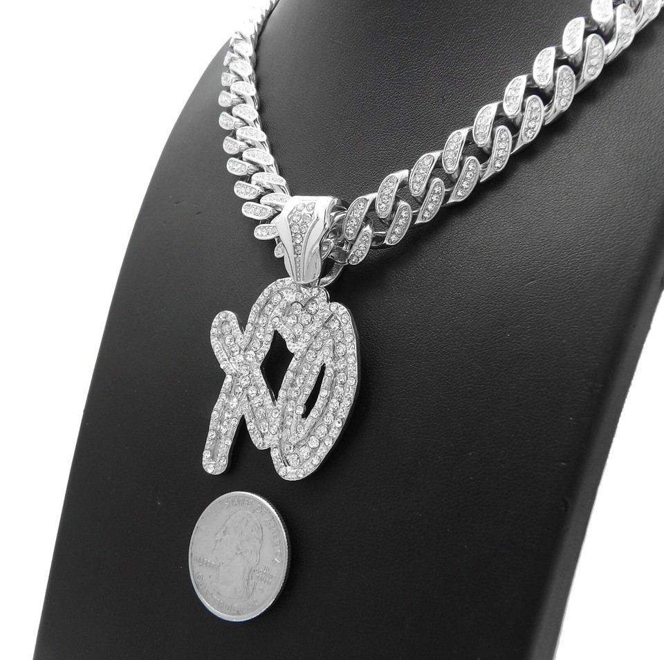 XO Gang pendant & 16