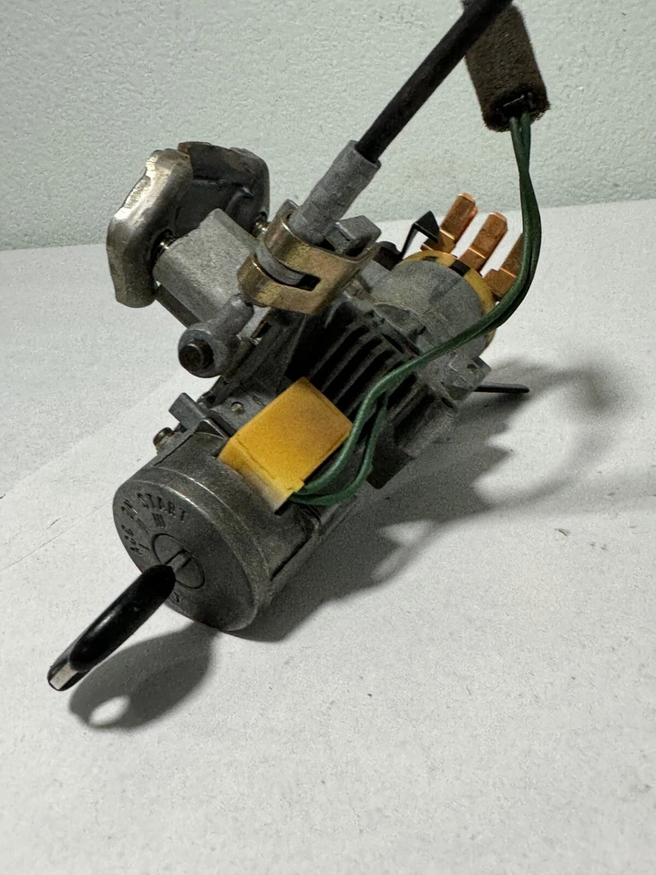 Interruptor de bloqueo de encendido e cilindro SMP 81445YQM para Mazda 626 1996-1997 Foto 3 de 4