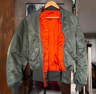 Alpha Industries USAF MA 1 Flyer’s Man Intermediate Flight Jacket Reversible XL
