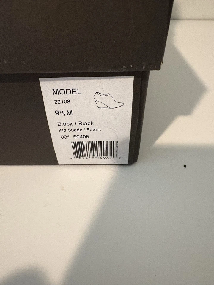 Botas de tornozelo Corso Como modelo 23108 camurça preta tamanho 9 1/2 - Imagem 3 de 4