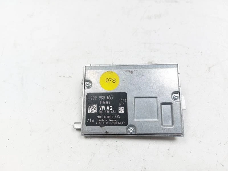 2Q0980653 CAMERA FRONTALE SKODA SUPERB (B8) 1.5 TSI 16V 150CV 2020 5P SW - Immagine 3 di 4