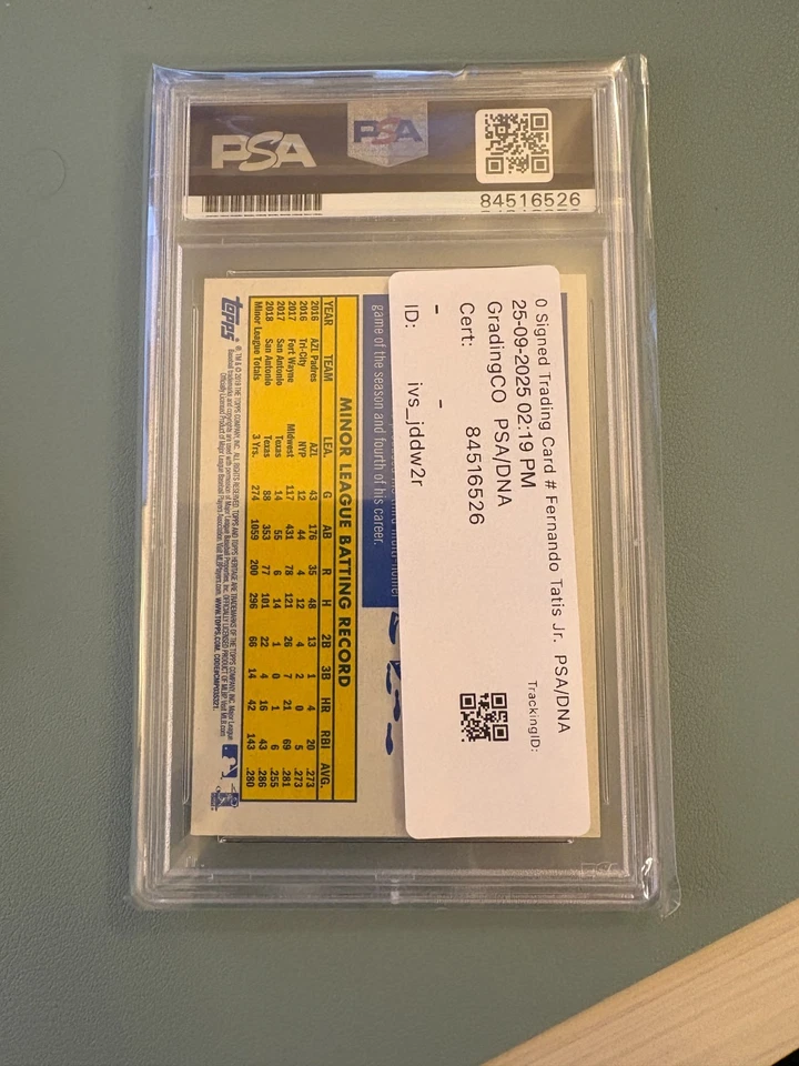 2019 Topps Heritage Фернандо Татис дебютант с автографом PSA 10 - Изображение 2 из 2