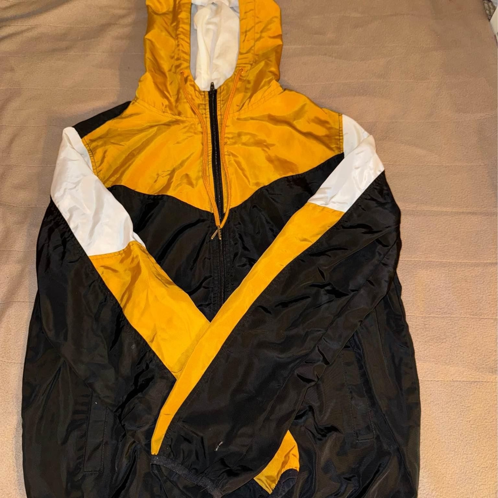 Forever 21 Mens Black Yellow White Hooded Windbreaker Full Zip Jacket