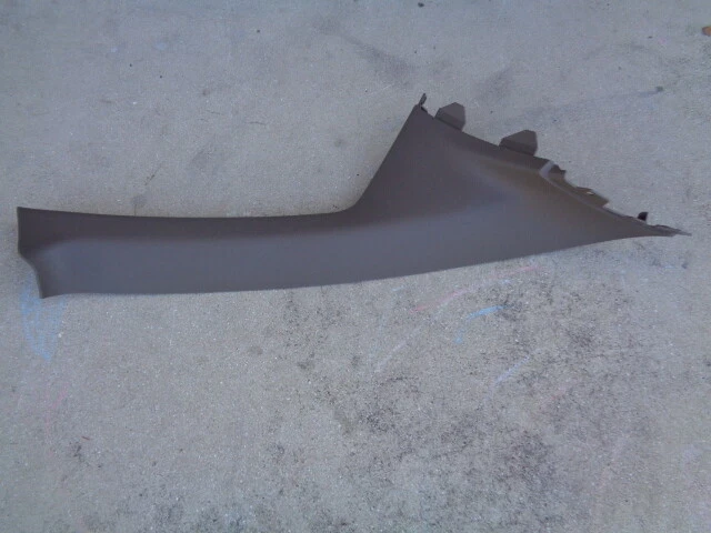 Nissan Quest 2005 pilar A delantero moldura lado derecho del pasajero - bronceado OEM Foto 3 de 3