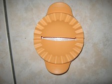 D 157 Teigfalle Tupperware Maultasche Ravioli Gebäck neu