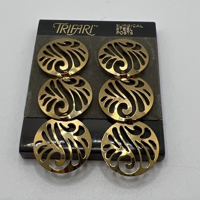Vtg Trifari Interlocked Gold Tone Circles Earrings - Pierced New On Card