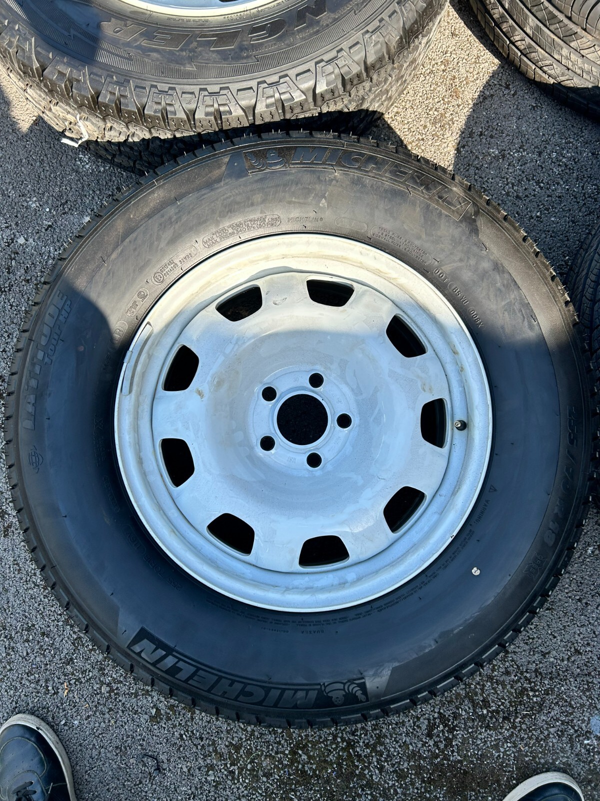 NEW SHAPE LANDROVER DEFENDER WHEELS AND TYRES eBay