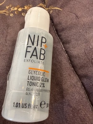 NIP + FAB ~Exfoliate GLYCOLIC FIX Liquid Glow Tonic 2% Trv Size (1.01oz) *New