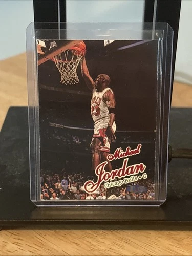 1997/98 Fleer Ultra MICHAEL JORDAN #23 CHICAGO BULLS DUNKING HOF🔥GOAT🔥