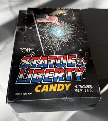 TOPPS VINTAGE ORIGINAL BOX OF 24 PLASTIC TOY STATUE OF LIBERTY CANDY CONTAINERS