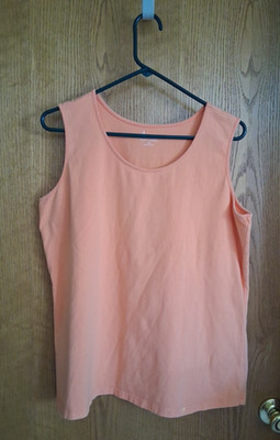 D&Co Essentials Light Orange Tank Top Women s Size 1X Stretch Cotton 1 Spot Read