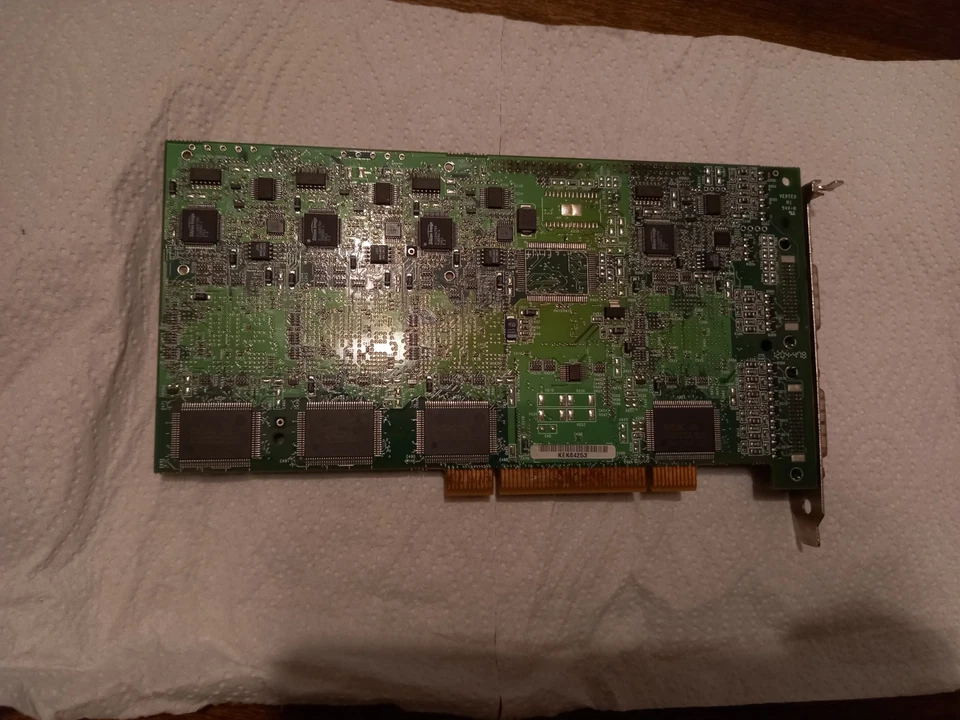 Matrox Millennium G200 MGI G2+QUADPOE9 32MB PCI Card 908-07 REV A QuadHead LFH60 - Immagine 4 di 4