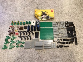 VINTAGE LEGO‼️CAMOUFLAGED OUTPOST‼️6066‼️PARTIALLY COMPLETE W/ INSTRUCTIONS