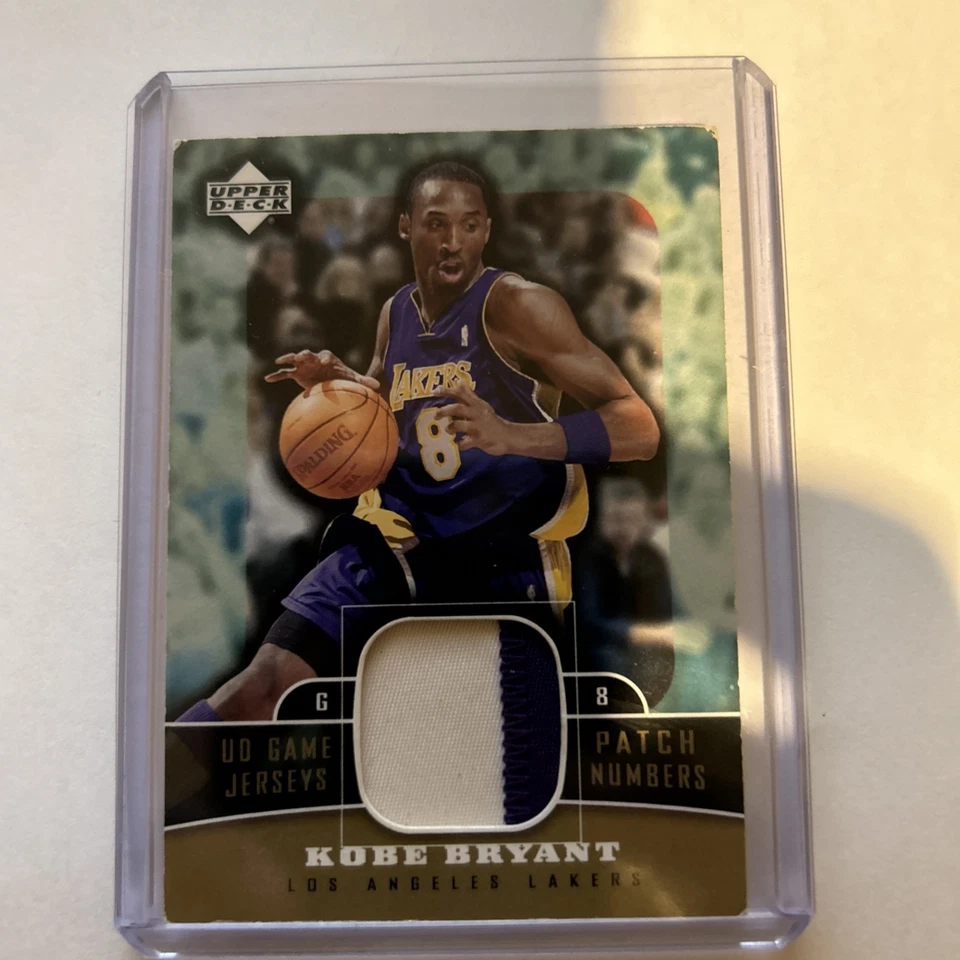 Kobe Bryant 2004 Game Jersey Patch Numbers - Image 4 of 4