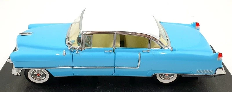 Greenlight 1/18 Scale 12924 - 1955 Cadillac Fleetwood Series 60 Special Blue - Image 3 of 4