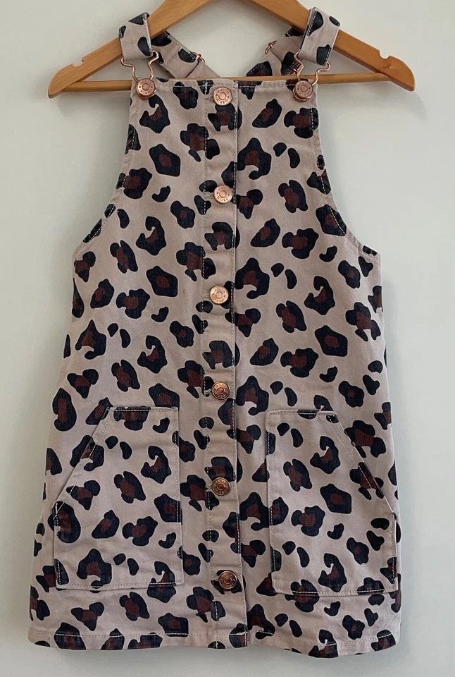 Girls Size 7-8 Clothes Bundle TU F&F - Image 4 of 4