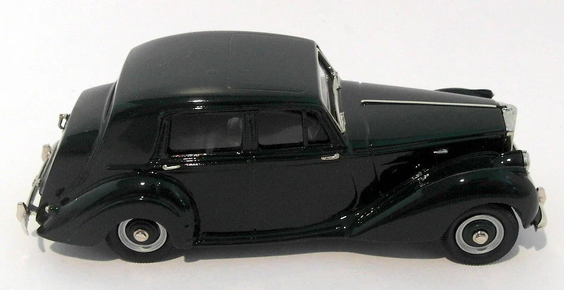 Lansdowne Models 1/43 Scale LDM64 - 1950 Bentley Mk VI 4-Dr Saloon - Dark Green - Image 2 of 4