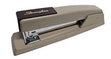 VINTAGE SWINGLINE METAL STAPLER TAN/BROWN 94-41 MADE IN USA 8"