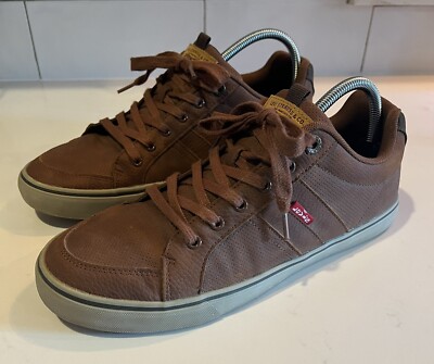 Men s Levi s Brown Sneakers Size 9.5 51950409H