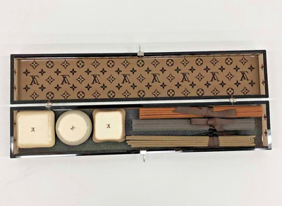 LOUIS VUITTON 25th Anniversary VIP Gift Incense Set Voyage Monogram w/Box Unused