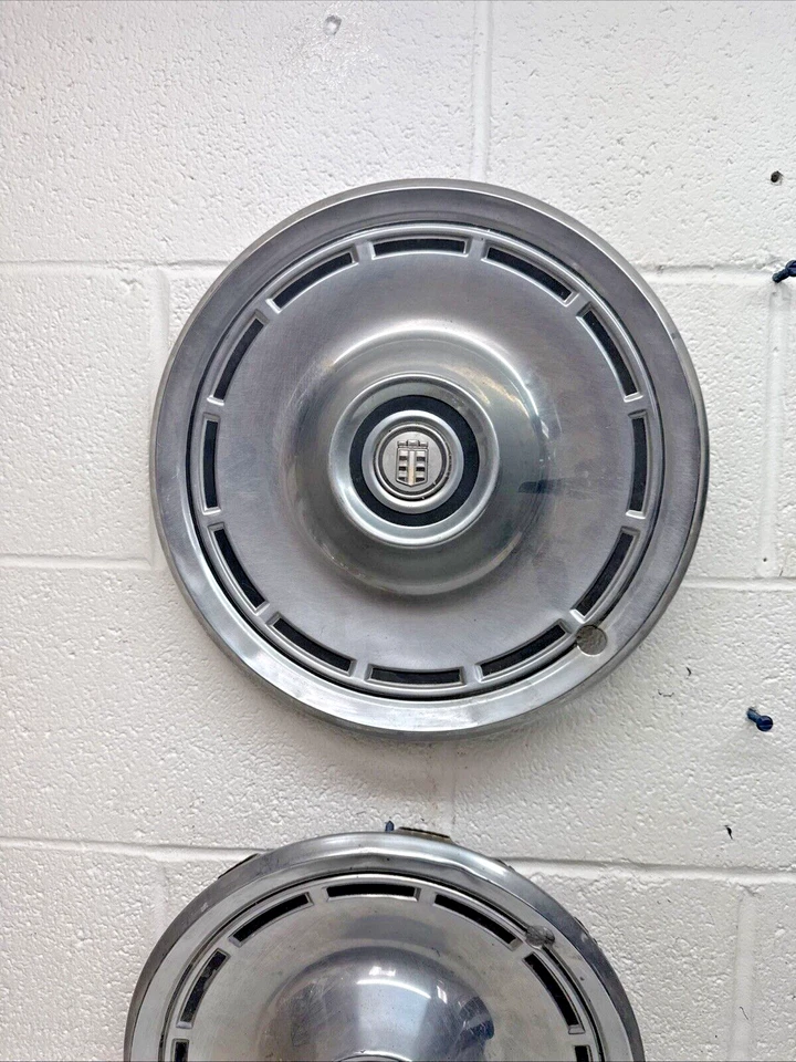 Dodge Aspen 1978-1979 juego de 4 tapacubos cubiertas de rueda de 14"" (5522) Foto 2 de 4