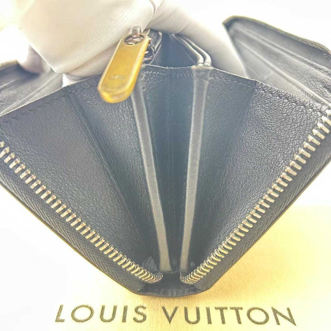 Super Rare Beautiful Item Louis Vuitton Long Wallet Black Monogram Authentic M61 image 6