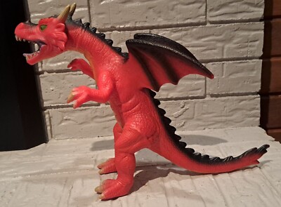 Animal Planet Vinyl Dragon Red And Black TOYS R US 2018 11'' Tall