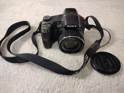 Sony Cyber-Shot DSC-HX200V Exmor 18.2MP Digital Camera REPAIR OR PARTS NO POWER