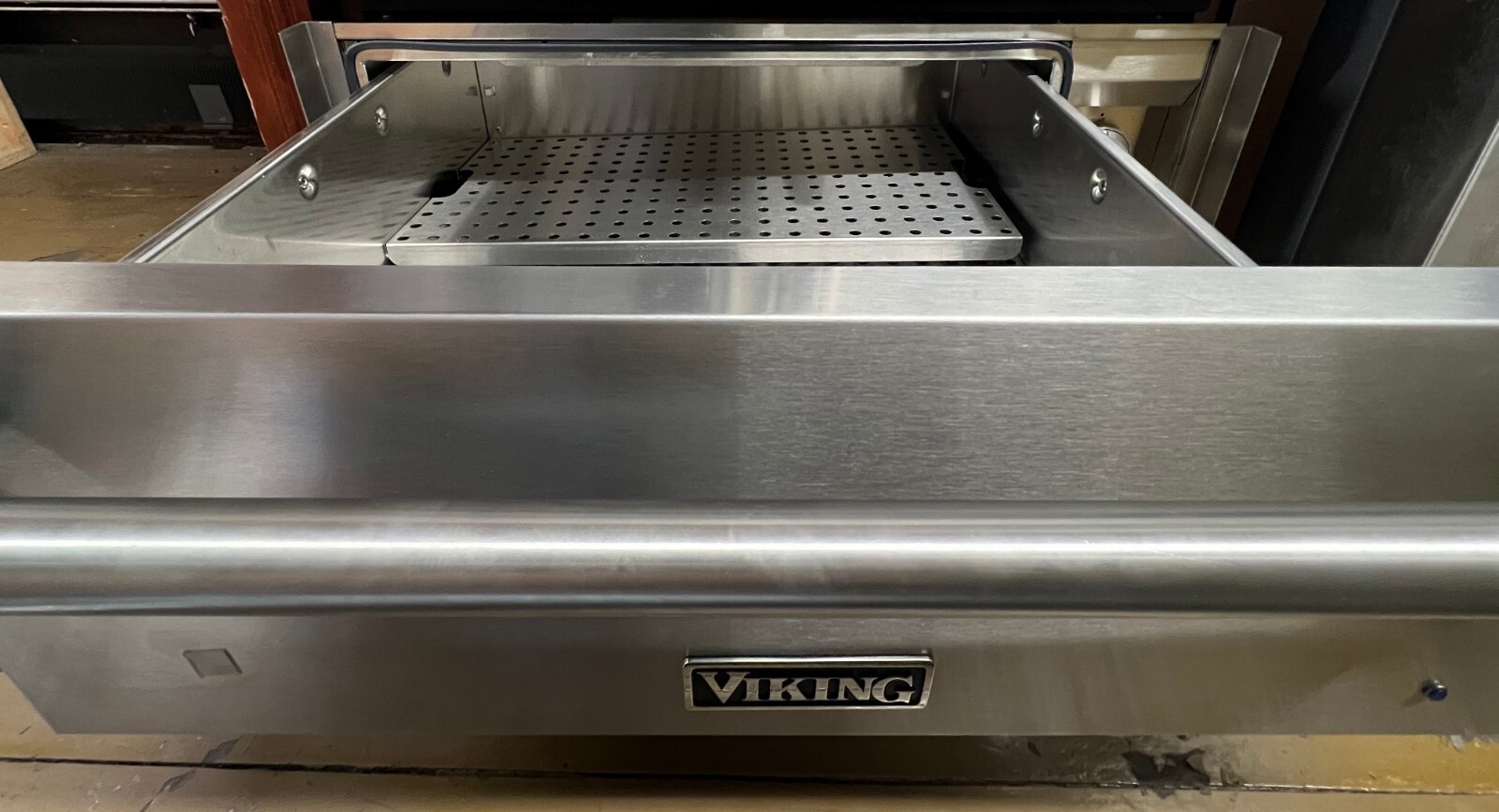 Viking RVEWD330SS 30" Warming Drawer - Stainless Steel