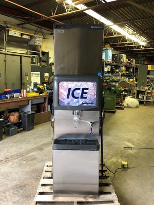 Scotsman C0322sa 1b Ice Machine And Scotsman Id150b 1 Ice And