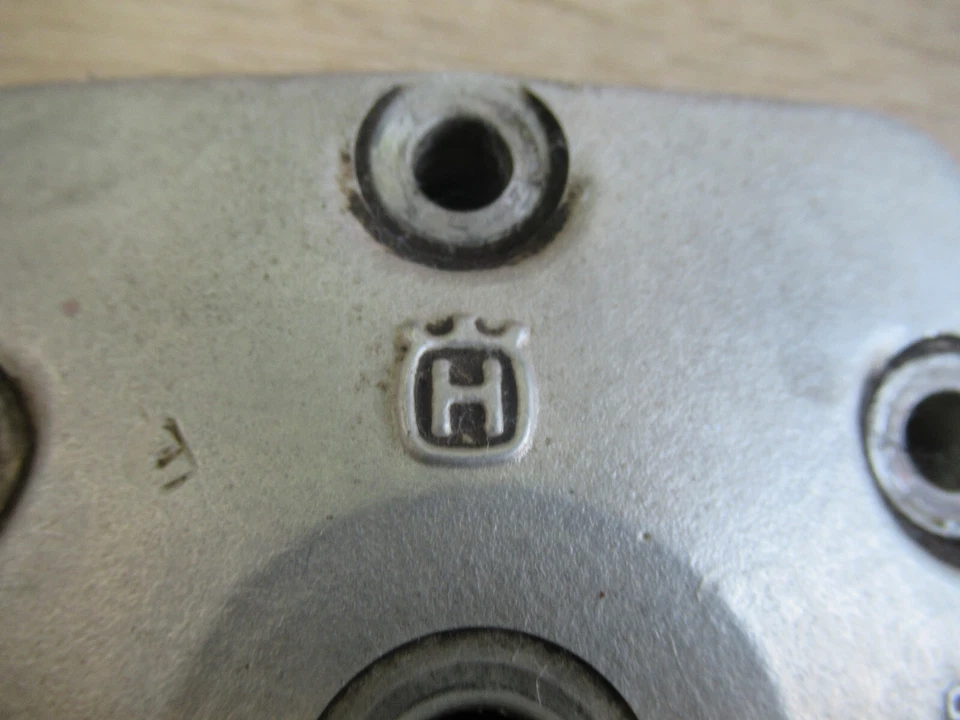 WR 250 HUSQVARNA 2000 WR 250 HUSQVARNA 2000 CULATA Foto 4 de 4