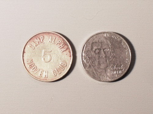 Vietnam 90th Replacement Bn Camp Alpha NCO/EM Open Mess 5 Cent Trade Token - Bild 3 von 4