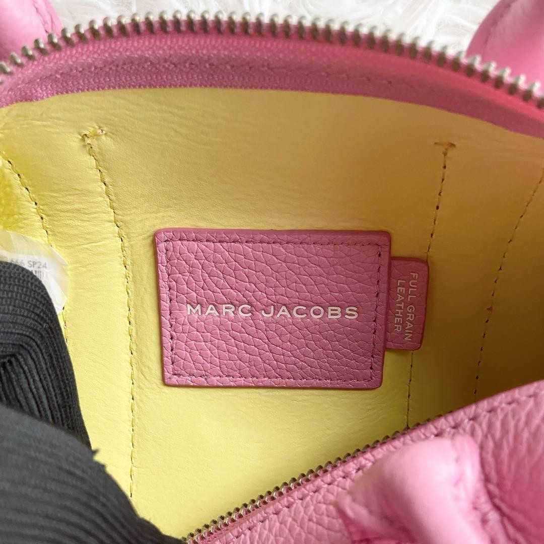 未使用級 マークジェイコブス ダッフルバッグ ショルダーバッグ 2way ピンク Marc Jacobs Duffle Bag Shoulder Bag 2way Pink Logo Engraved