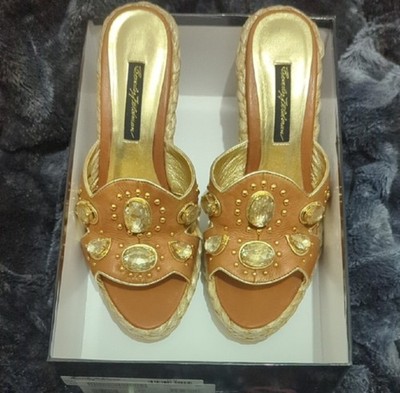 Beverly Feldman Women's Gold Brown Stone Beaded Leather Wedge Slide Sandals