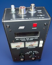 MFJ-259B Ham Radio HF VHF SWR Antenna Analyzer Works Good 30 Day Returns