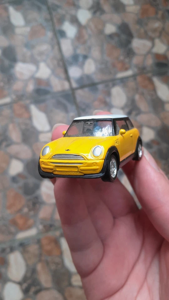 Welly Mini Cooper model car 1/60 - Image 3 of 4