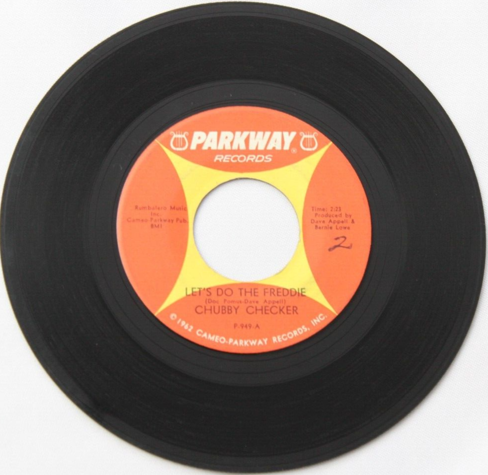 英7” Chubby Checker (At The) Discotheque / Do The Freddie P949 Cameo Parkway /00080 s-l1200.jpg