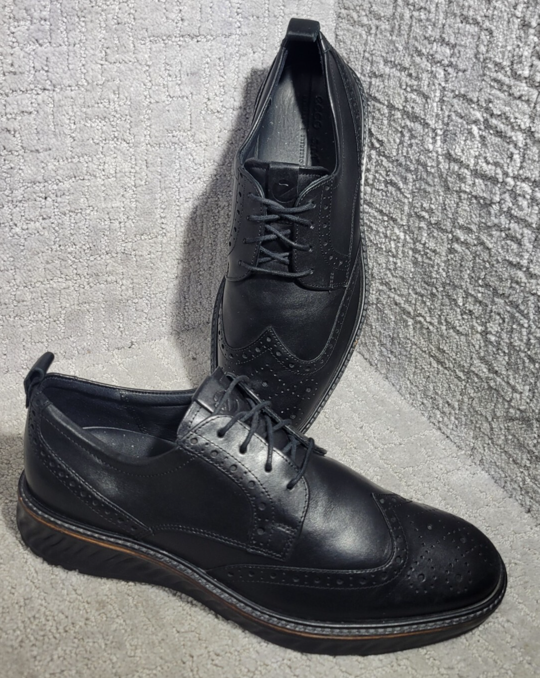 SAOLA Scarpe eleganti ibride a coda di rondine Ecco Derby da uomo taglia 9 9 5 in pelle nera Santiago
