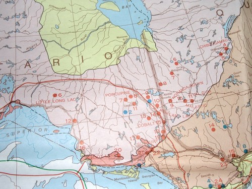1972 LARGE VINTAGE MAP OF CANADA MINERALS OIL GAS FIELDS ALBERTA COAL MINES - Picture 12 of 12