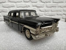 Vintage soviet USSR car model 1:43 CHAIKA GAZ-13
