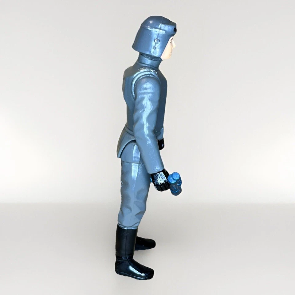 1980 Vintage Star Wars At-at Commander/General Veers con Blaster Original Sin Reproducción Foto 3 de 4