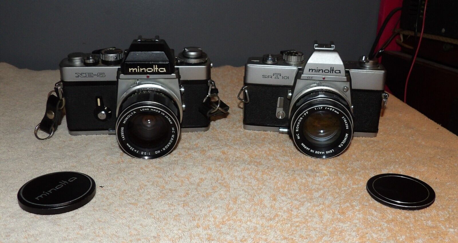 Minolta XE-5 35mm Camera w. Rokkor 2.8 35mm Lens & Minolta SRT101 35mm Camera