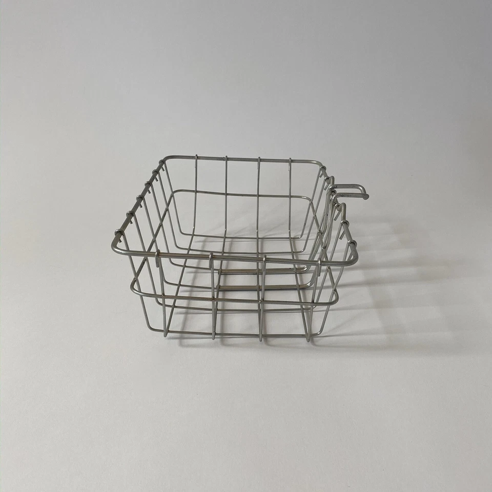 Cesta bicicleta metal vintage - nuevo stock antiguo (NOS) acero galvanizado con herrajes Foto 4 de 4