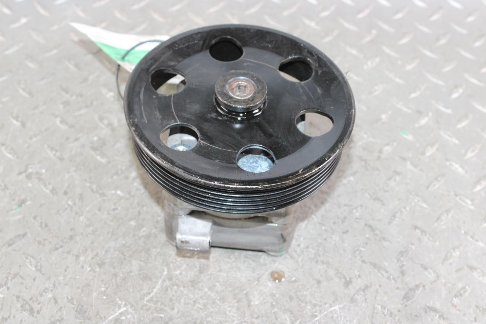 Maserati Ghibli 2014-2022 Power steering pulley