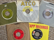 RARE LOT 7" RECORDS Rock Psych Pop Garage ALL W/ORIG SLEEVES Critters Bee Gees